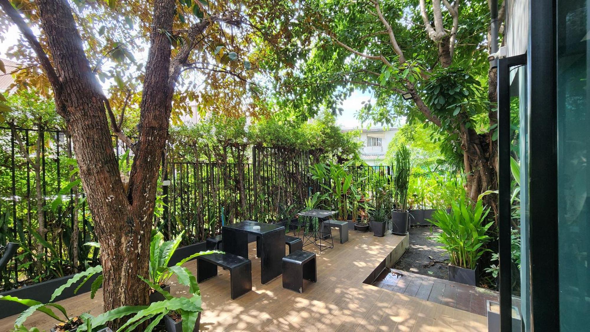 Iwualai Hotel Chiang Mai Exterior foto